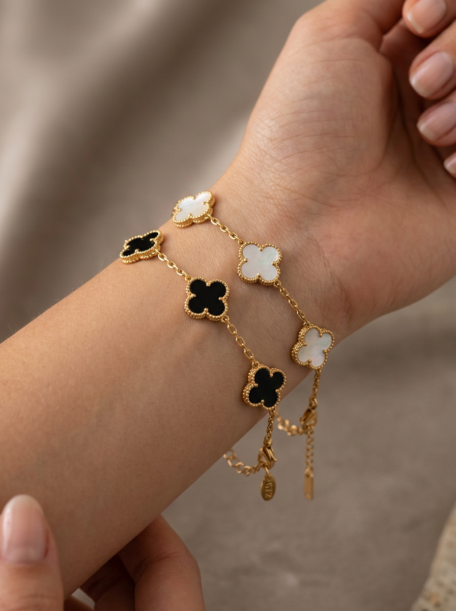 The Lucky Clover Bracelet White
