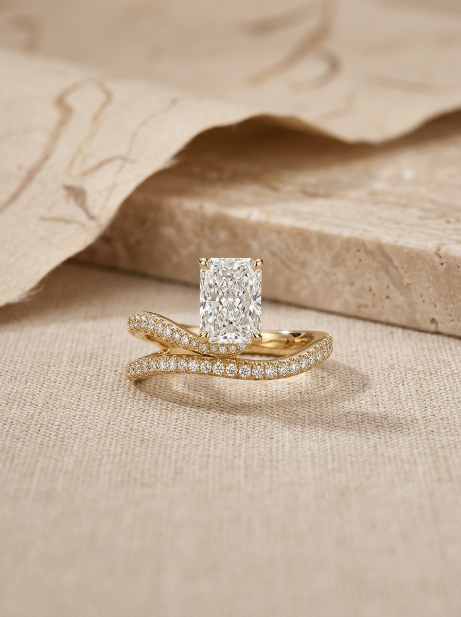 The Lumi Golden Ring