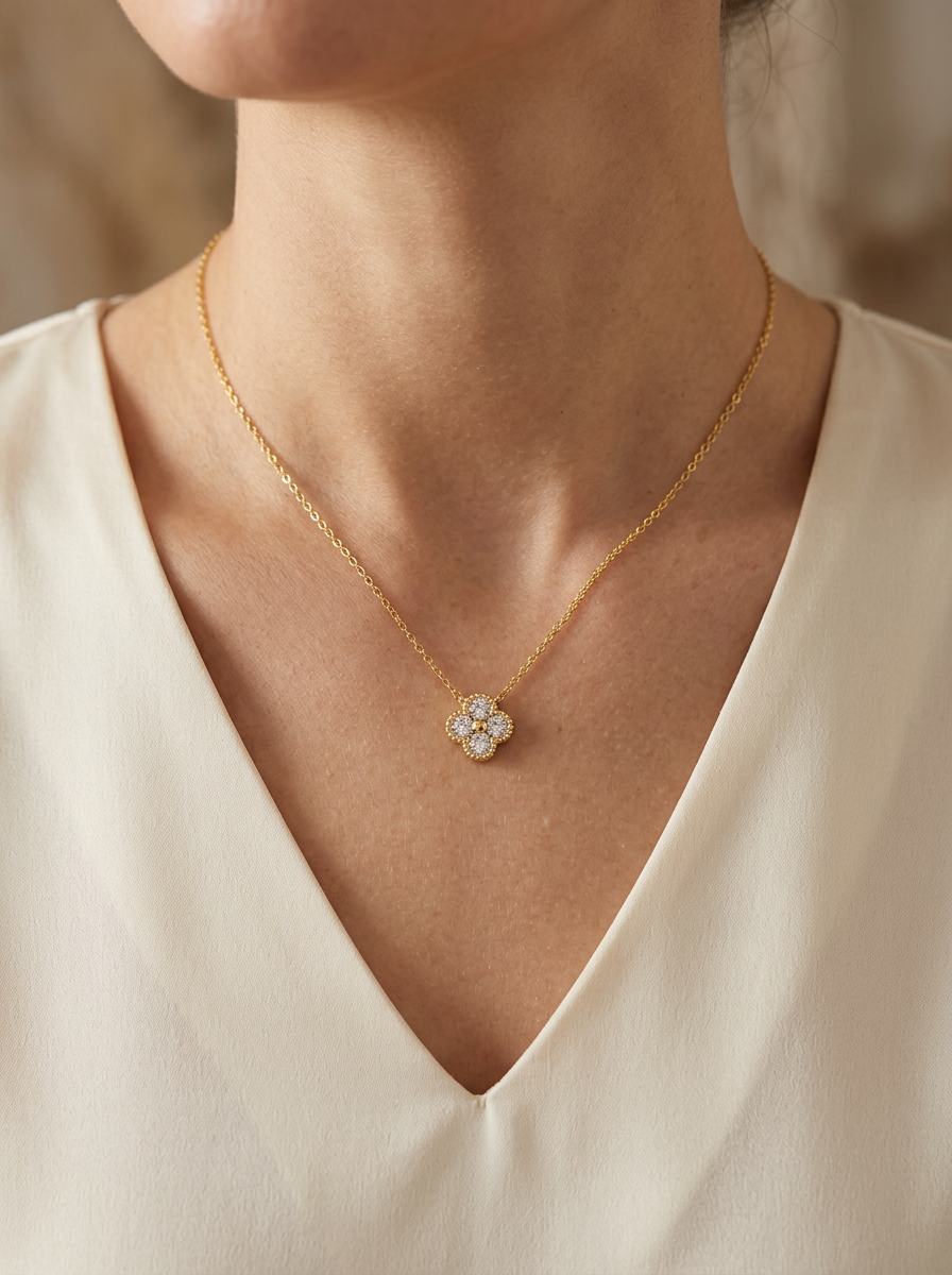 The Golden Clover Necklace